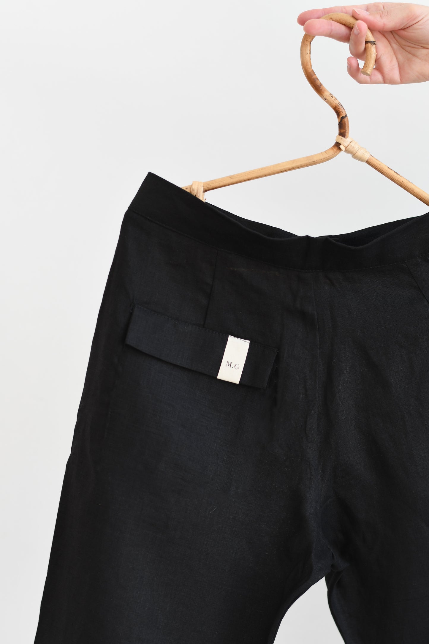 Buttoned Cuff Linen Pants